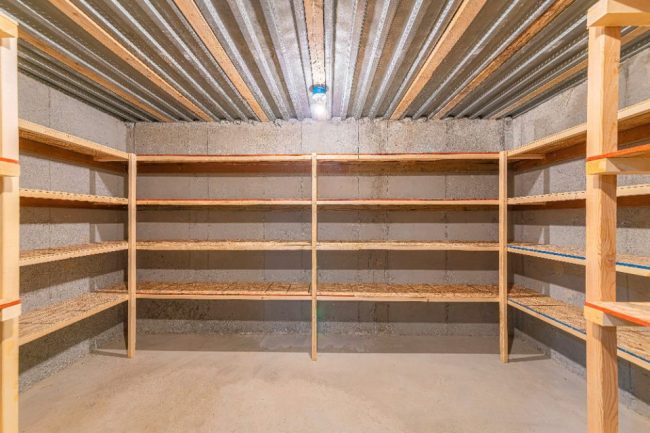 Utility-Room-and-Built-In-Storage-aspect-ratio-960-640 Utility Room and Built-In Storage